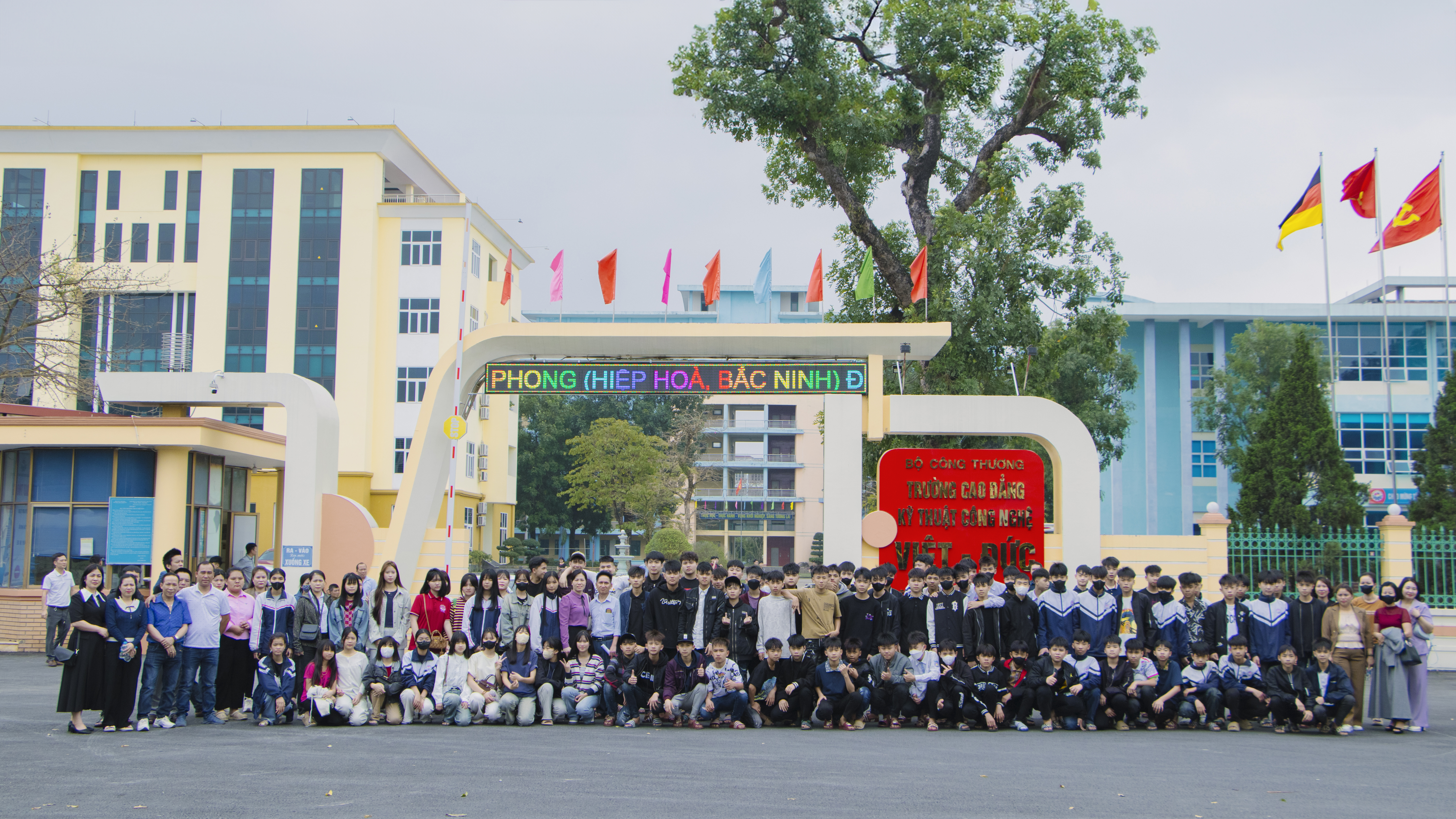 VCTECH tổ chức chương trình tham quan, trải nghiệm và tư vấn tuyển sinh, định hướng nghề nghiệp năm học 2026 – 2027